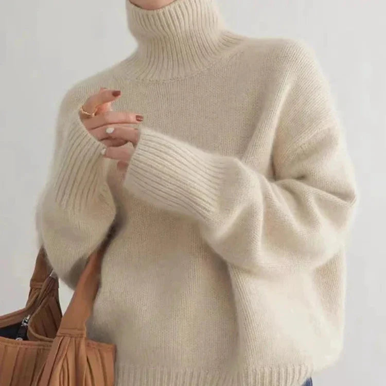 Jacky - Turtleneck
