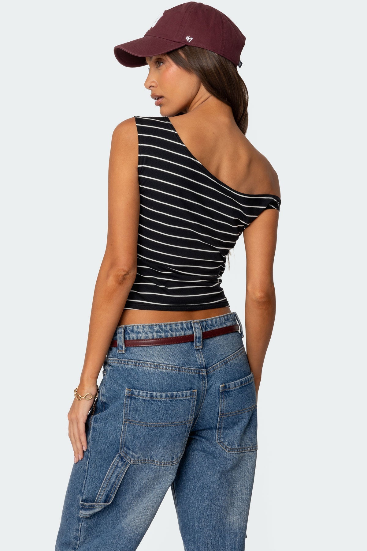 Inès Asymmetric Top