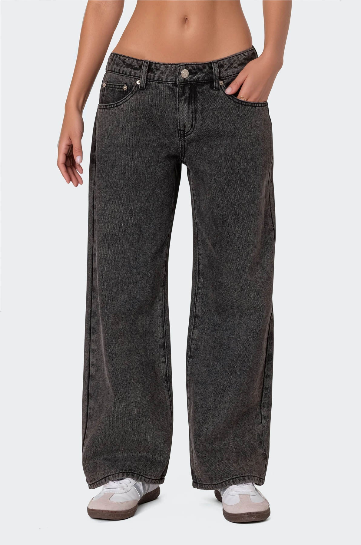 Lynn Washed Low Rise Jeans